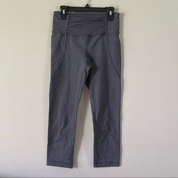Lululemon Hi-Rise Grey Satin Seamed Crops EUC 4 - Picture 2 of 6